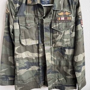 Abercrombie & Fitch Men's Green Camouflage Field Jacket